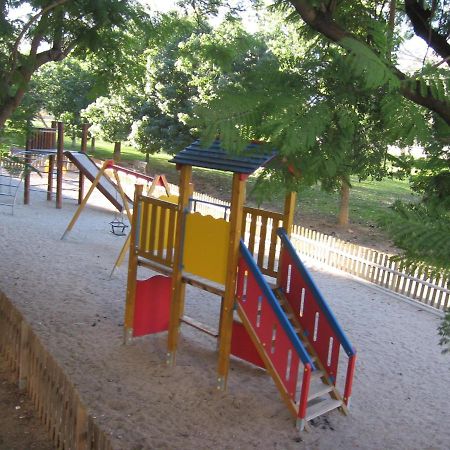Apartamento Duplex junto a un Parque Tortosa Exterior foto